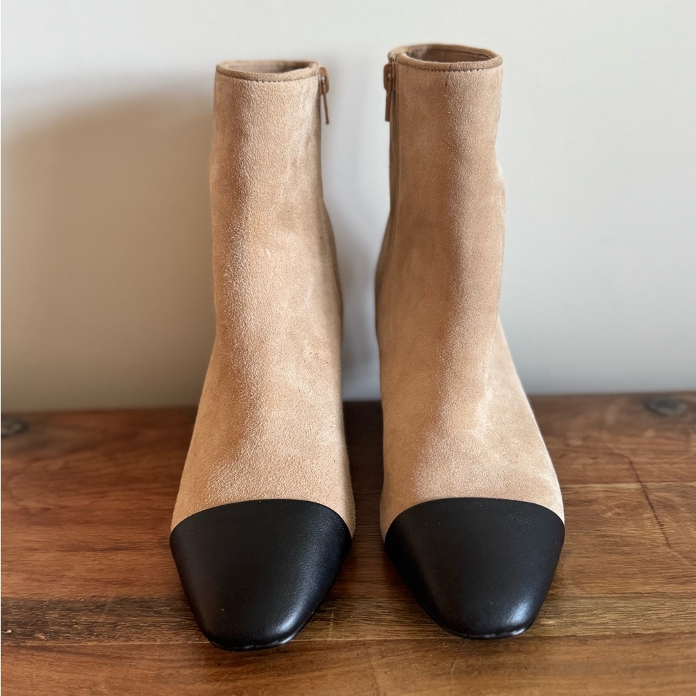 Steve Madden Tan and Black Ankle Booties